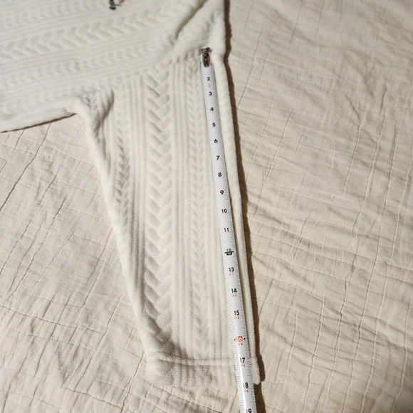 Women's Sz L Joyspun Hooded White Plush Pajama Set "Hot Cocoa & Fuzzy Socks" - Picture 8 of 12